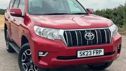Used Toyota Land Cruiser Active 204 HP (150 kW) 2023 Red Estate