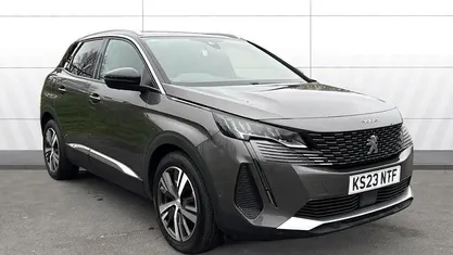 Used Peugeot 3008 Allure+ 131 HP (96 kW) 2023 Grey SUV