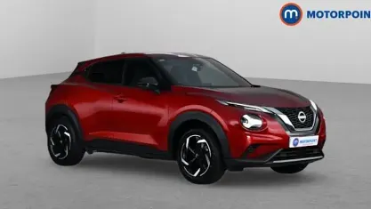 Used Nissan Juke N-Connecta 114 HP (83 kW) 2023 Red SUV