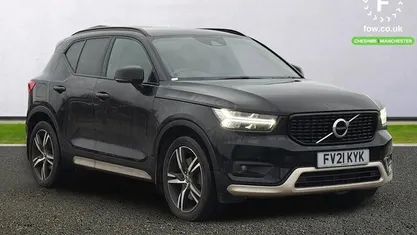 Used Volvo XC40 R-Design 211 HP (155 kW) 2021 Black SUV