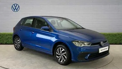 Used VW Polo Life 95 HP (69 kW) 2025 Blue Hatchback