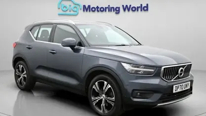 Usado Volvo XC40 Inscription 197 HP (144 kW) 2021 Azul SUV