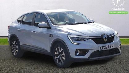 Usado Renault Arkana Iconic 143 HP (105 kW) 2022 Branco SUV
