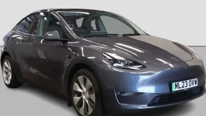 Used Tesla Model Y Long Range AWD 286 kW (389 HP) 2025 SUV