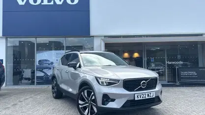 Used Volvo XC40 Ultimate 197 HP (144 kW) 2023 SUV