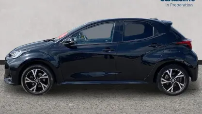 Used Toyota Yaris Design 116 HP (85 kW) 2024 Black Hatchback