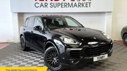 Used Porsche Cayenne Platinum Edition 262 HP (192 kW) 2017 Black SUV