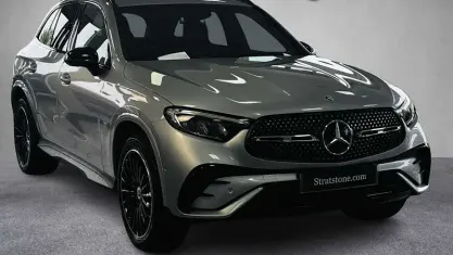 Used Mercedes GLC300 Urban 313 HP (230 kW) 2025 Silver SUV