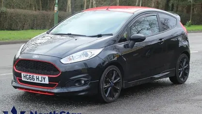 Used Ford Fiesta Zetec 140 HP (102 kW) 2016 Black Hatchback