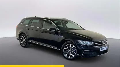 Used VW Passat GTE 218 HP (160 kW) 2022 Black Estate