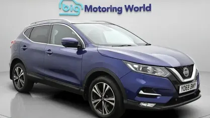 Used Nissan Qashqai N-Connecta 140 HP (102 kW) 2020 Blue SUV