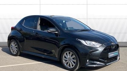Używany Mazda 2 116 KM (85 kW) 2023 Hatchback