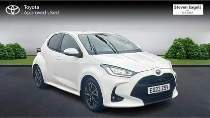 Used Toyota Yaris Hybrid Design 116 HP (85 kW) 2025 Hatchback