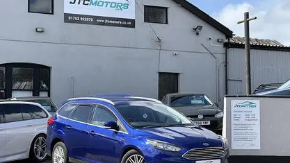 Used Ford Focus Zetec 120 HP (88 kW) 2017 Estate
