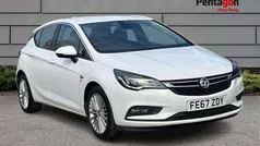 White Used 2017 Vauxhall Astra Elite Hatchback | £6,668 (Fair price)