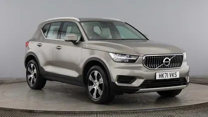 Used 2021 Volvo XC40 Inscription SUV | £24,490 (Fair price)