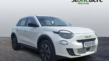 Used Fiat 600 S 136 HP (100 kW) 2025 White SUV