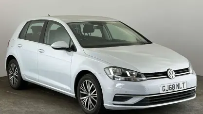 Used VW Golf VII SE 116 HP (85 kW) 2018 Silver Hatchback