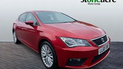 Used Seat Leon SE Dynamic 116 HP (85 kW) 2019 Red Hatchback