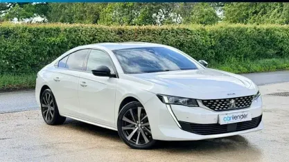 Gebraucht Peugeot 508 GT-line 131 PS (96 kW) 2020 Kleinwagen