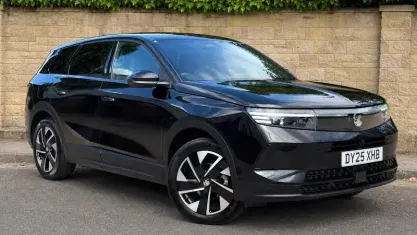 Used Vauxhall Grandland X Ultimate 136 HP (100 kW) 2025 Black SUV