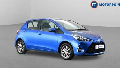 Used Toyota Yaris 101 HP (74 kW) 2020 Blue Hatchback