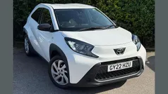 White Used 2022 Toyota Aygo PURE Hatchback | £13,999 (Fair price)