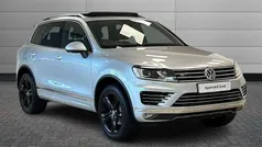 Silver Used 2016 VW Touareg R-line SUV | £21,295 (Fair price)