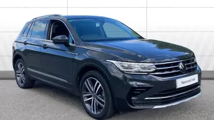 Used VW Tiguan Elegance 150 HP (110 kW) 2023 Grey SUV