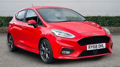 Used Ford Fiesta ST-Line 101 HP (74 kW) 2019 Red Hatchback