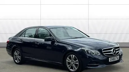 Used Mercedes E250 SE 211 HP (155 kW) 2015 Blue Sedan