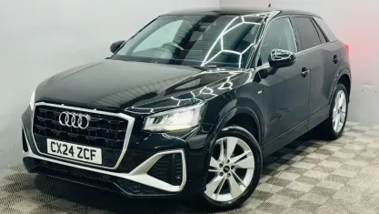 Usado Audi Q2 S-Line 150 CV (110 kW) 2024 Negro SUV