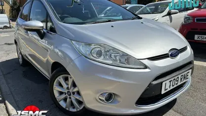 Used Ford Fiesta Titanium 97 HP (71 kW) 2009 Silver Hatchback