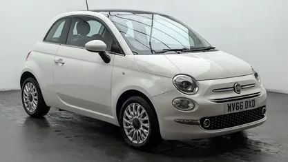 Used Fiat 500 Lounge 69 HP (50 kW) 2019 Hatchback
