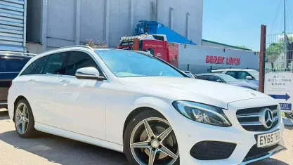 Used Mercedes C200 AMG line 184 HP (135 kW) 2015 White Estate