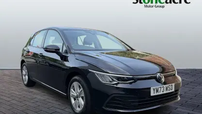 Used VW Golf VIII Life 131 HP (96 kW) 2023 Black Hatchback