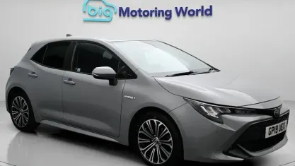 Second-hand Toyota Corolla Design 122 CP (89 kW) 2022 Hatchback