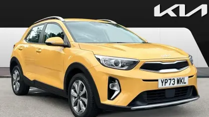 Used Kia Stonic 101 HP (74 kW) 2023 Yellow SUV