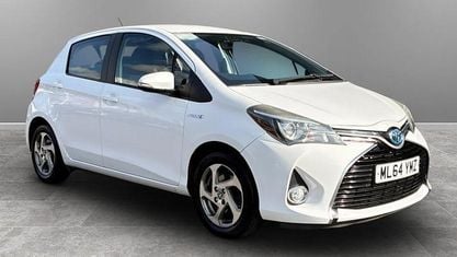 Usado Toyota Yaris Hybrid 101 HP (74 kW) 2016 Citadino