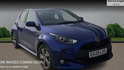 Usado Toyota Yaris Hybrid 116 CV (85 kW) 2026 Utilitario