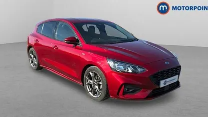 Used Ford Focus ST-Line 125 HP (91 kW) 2019 Red Hatchback