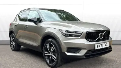 Used Volvo XC40 R-Design 197 HP (144 kW) 2021 Grey SUV