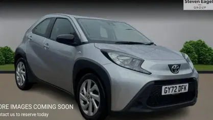Used Toyota Aygo X PURE 72 HP (52 kW) 2025 SUV