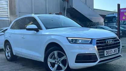 White Used 2017 Audi Q5 Sport SUV | £13,600 (Fair price)