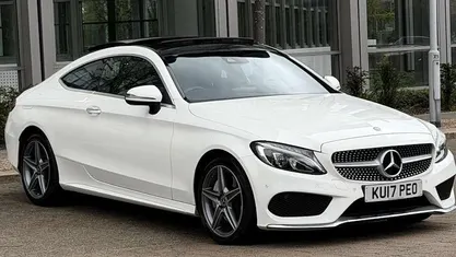 Used Mercedes C250 AMG Line Premium Plus 204 HP (150 kW) 2017 White Coupe
