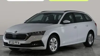 Used Skoda Octavia SE Technology 110 HP (80 kW) 2022 White Estate