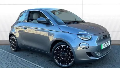 Used Fiat 500e La Prima 86 kW (118 HP) 2026 Hatchback