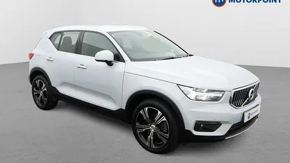 Used Volvo XC40 Inscription 211 HP (155 kW) 2021 Silver SUV