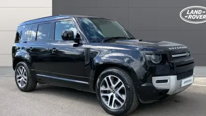 Used Land Rover Defender 249 HP (183 kW) 2023 SUV