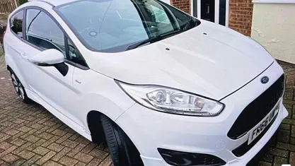 Used Ford Fiesta ST-Line 101 HP (74 kW) 2017 White Hatchback